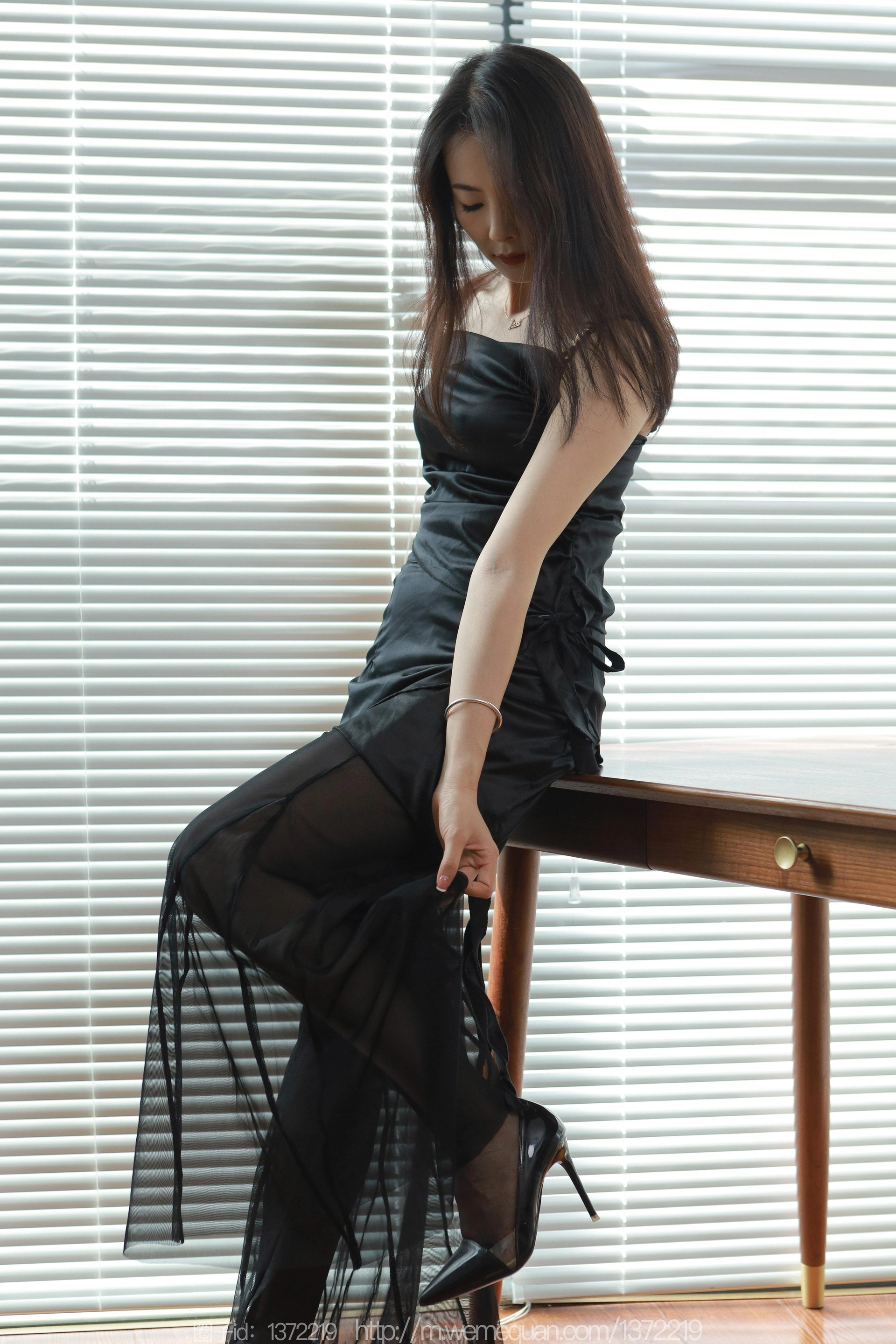 [IESS异思趣向] 2023.07.12 丝享家 1478 小金《黑色蒙娜丽莎》 1